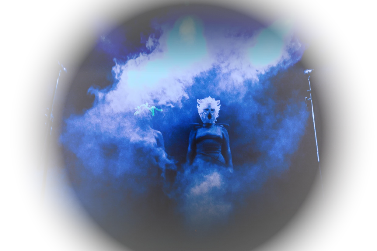 Imagen Rocio Manzur concierto humo