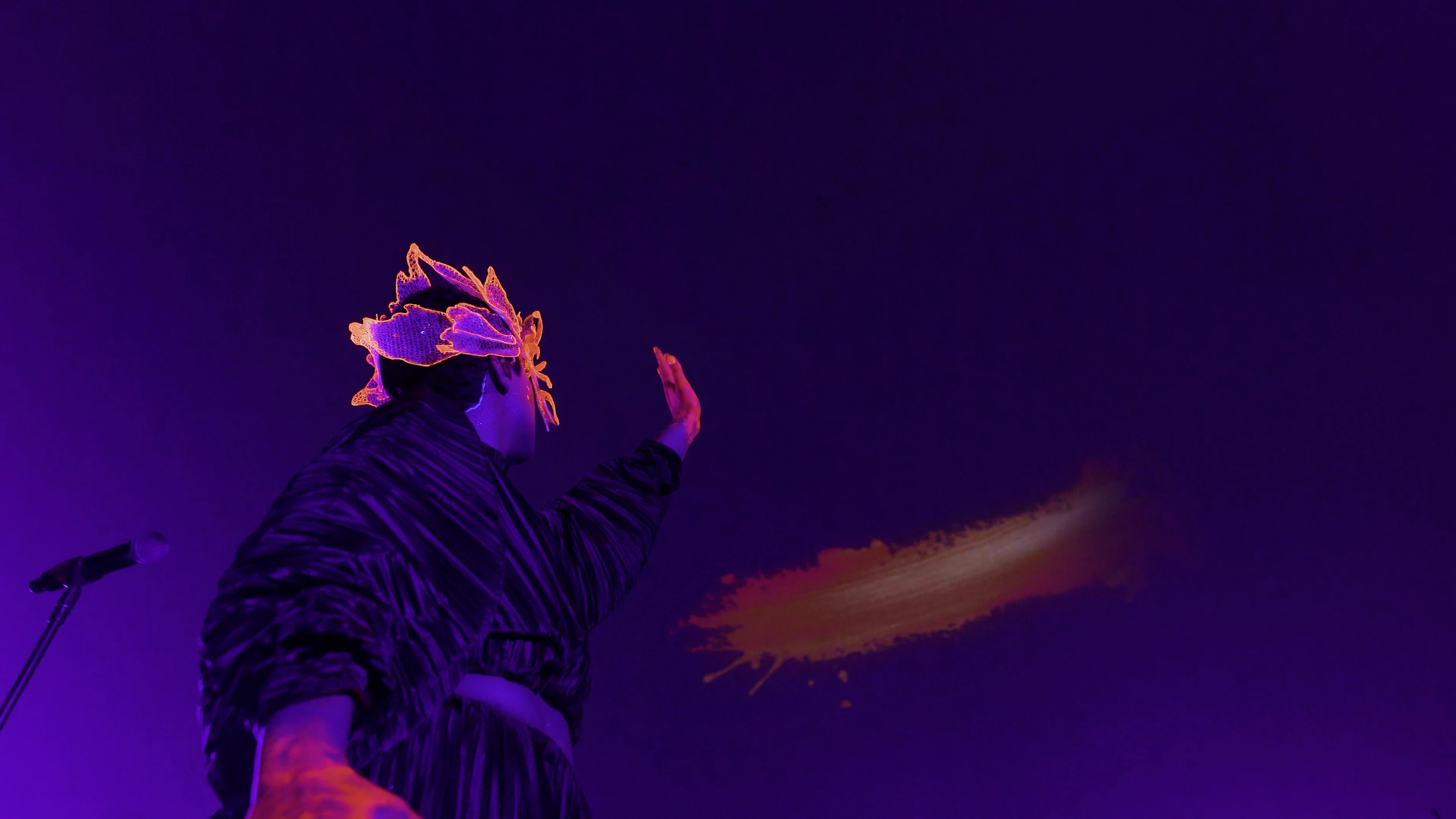 Rocio Manzur domo fondo rayas